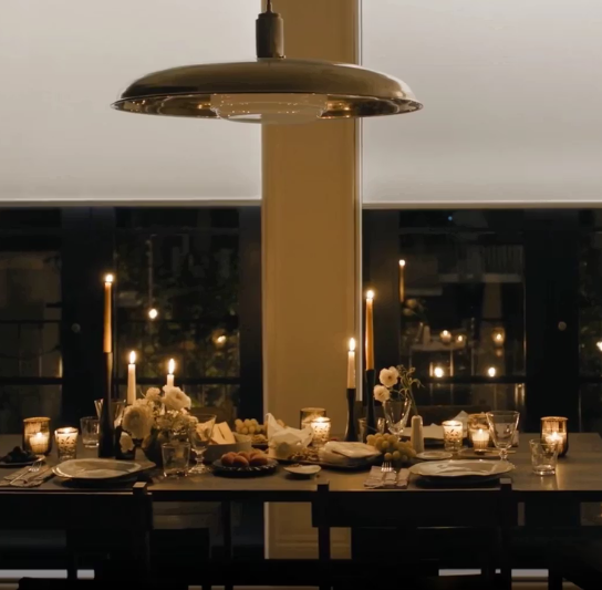 Set the Perfect Dining Atmosphere